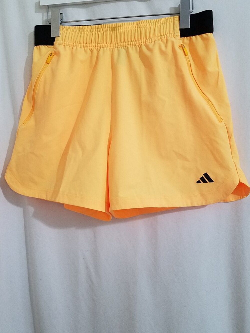 NWT adidas Axis Woven 4.0 AEROREADY Training Shorts - Men's Medium - 5" 🌱